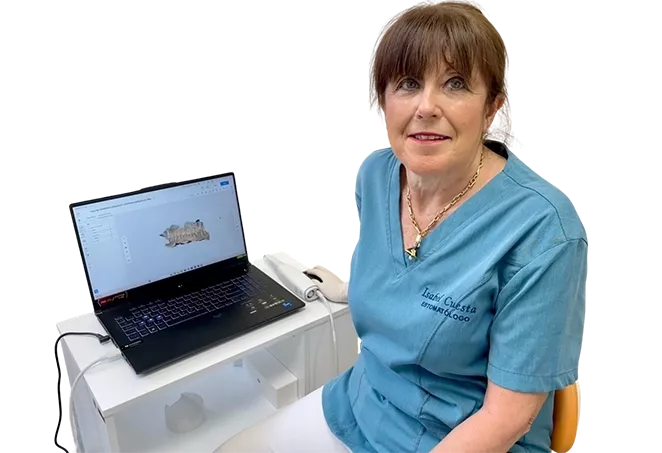 Dra. Isabel Cuesta, profesional de Clínica Dental Isabel Cuesta en Siero