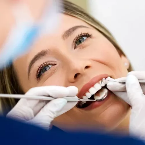 Servicio de odontología de Clínica Dental Isabel Cuesta en Siero